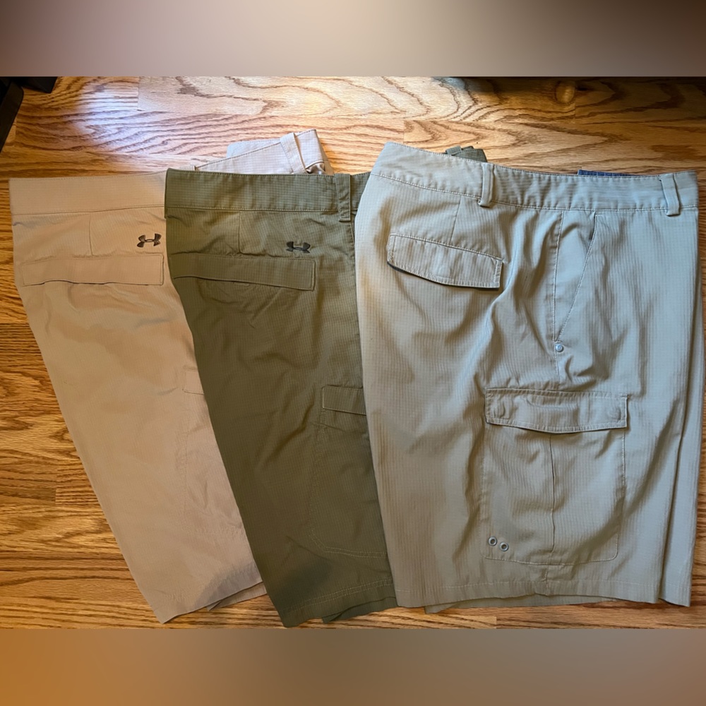 Under Armour Shorts Nylon cargo shorts Hiking Fishing 3 pairs size 40